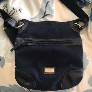 Tommy Hilfiger crossbody purse